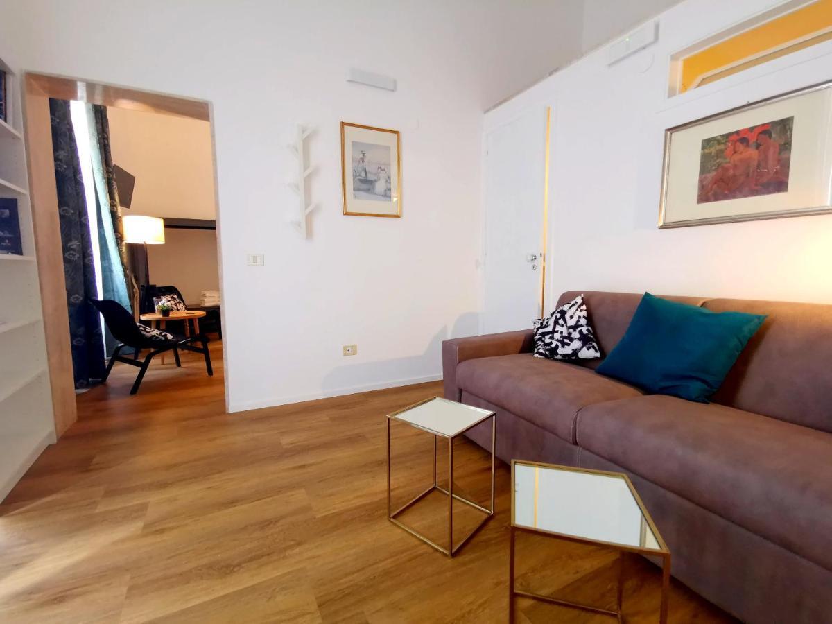 Mercantile Dimora Storica "La Gioconda" Bari Extérieur photo